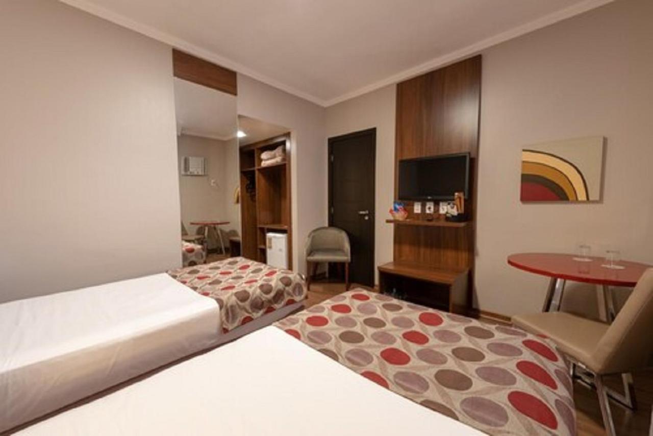 Class Hotel Pouso Alegre Esterno foto