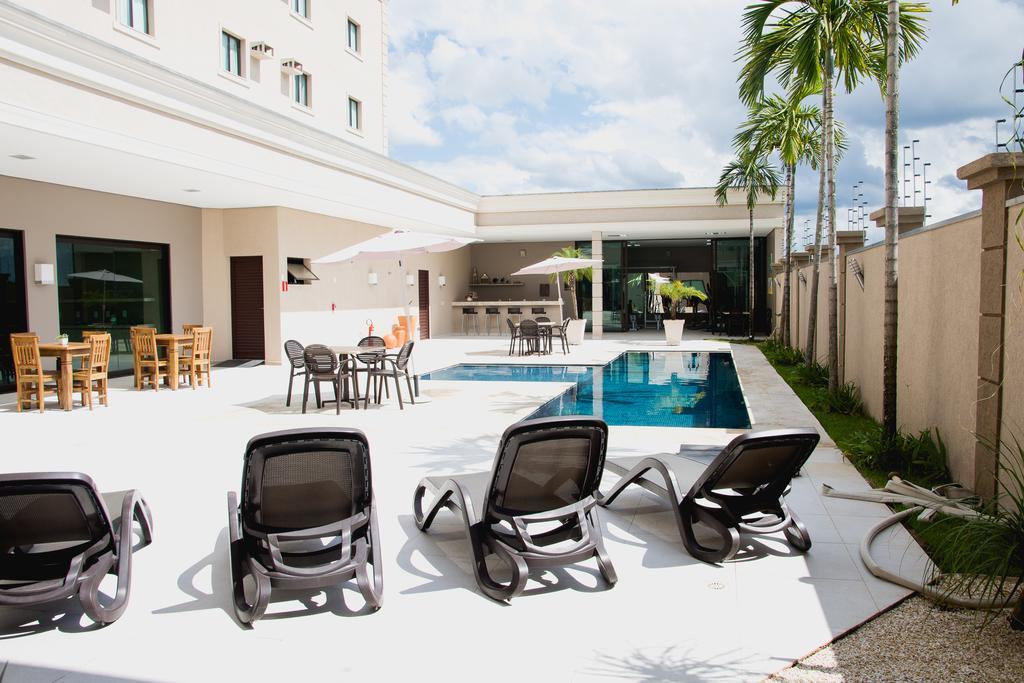Class Hotel Pouso Alegre Esterno foto