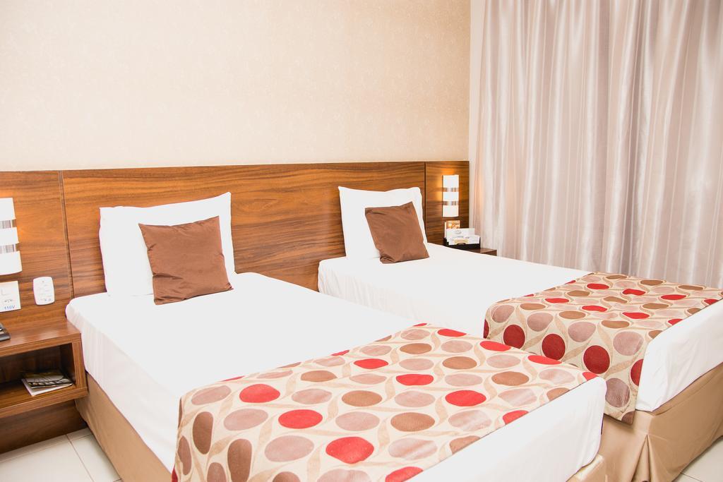 Class Hotel Pouso Alegre Esterno foto